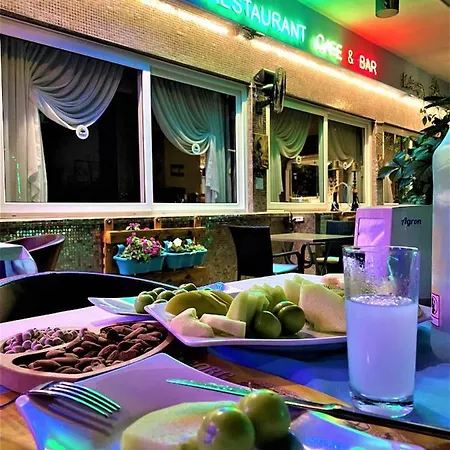 Daire Select Two Bedroom With Pool Kitchen Alanya