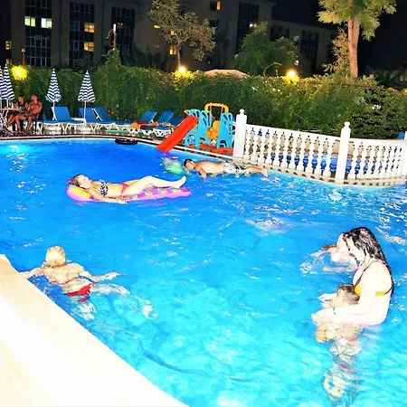 Select Two Bedroom With Pool Kitchen Alanya