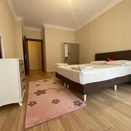 Select Two Bedroom With Pool Kitchen Apartament *