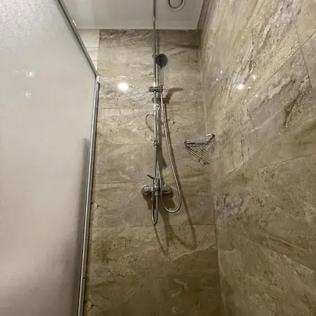 Select Two Bedroom With Pool Kitchen Apartament